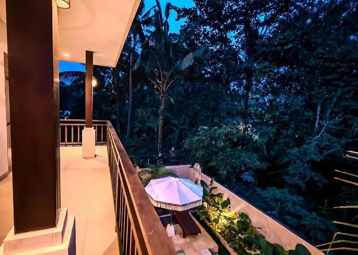 Private With Pool, Bathtub, Rice Field & Jungle Views Villa